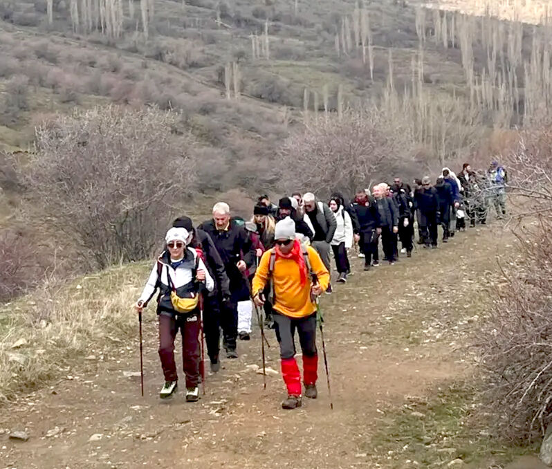 Gönül Dağı’na Zirve Tırmanışıyla Sağlıklı Yaşam Vurgusu (6)
