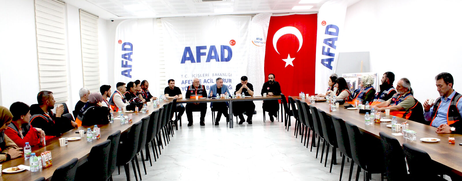 Hazır Destek Gönüllüleriyle Saha Stratejisi Belirlendi (3)