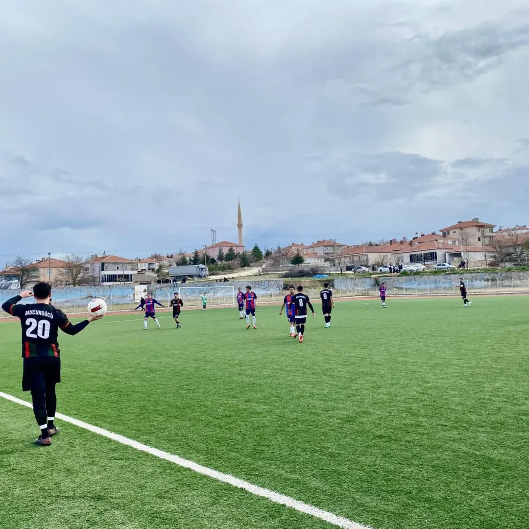 🇹🇷Kırşehir Amatör Lig Müsabakalarımucur Gücü Spor Kulübü 3 Çiçekdağ Belediye Spor Kulübü (2)
