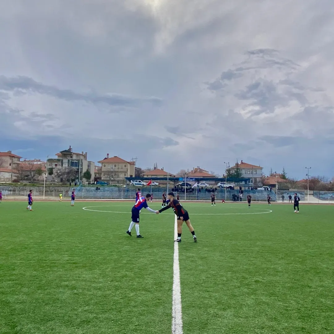 🇹🇷Kırşehir Amatör Lig Müsabakalarımucur Gücü Spor Kulübü 3 Çiçekdağ Belediye Spor Kulübü (4)