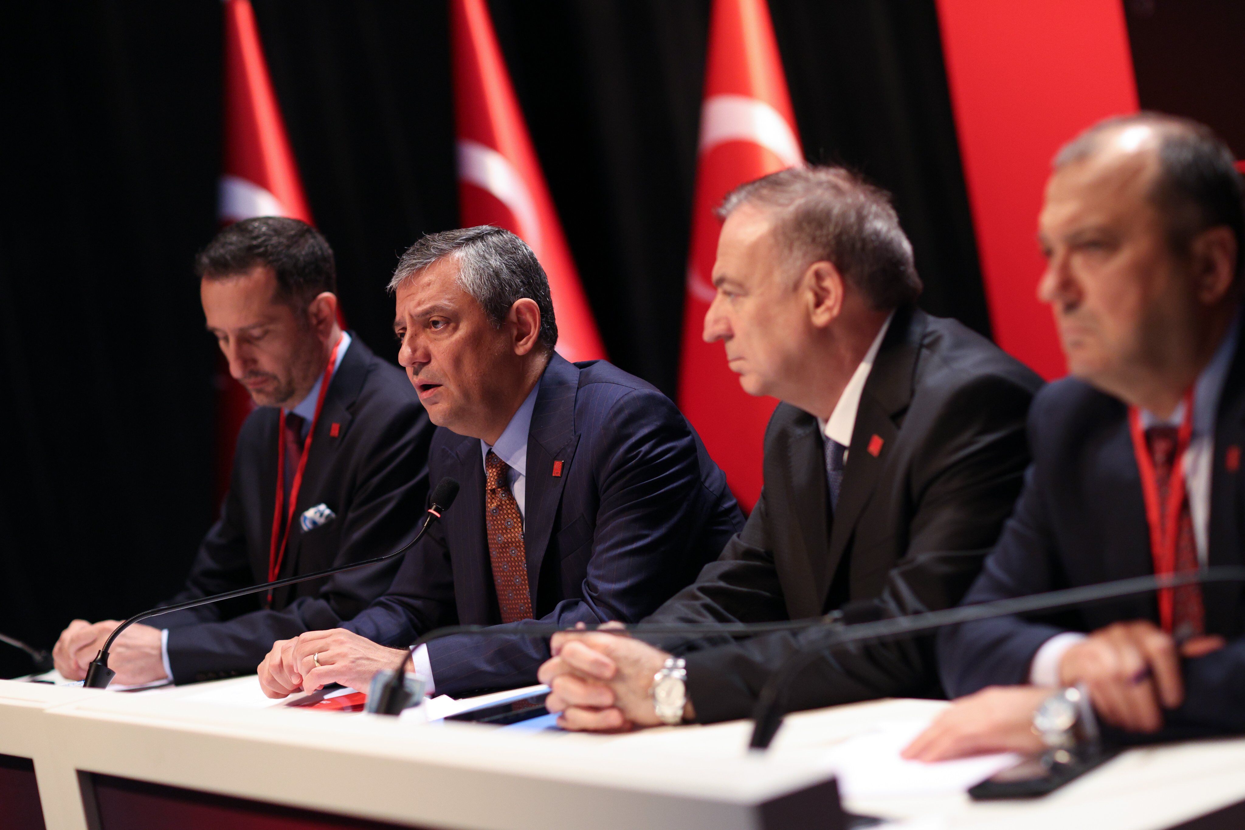 Kırşehir Belediye Başkanı Ekicioğlu Chp Toplantısında 22