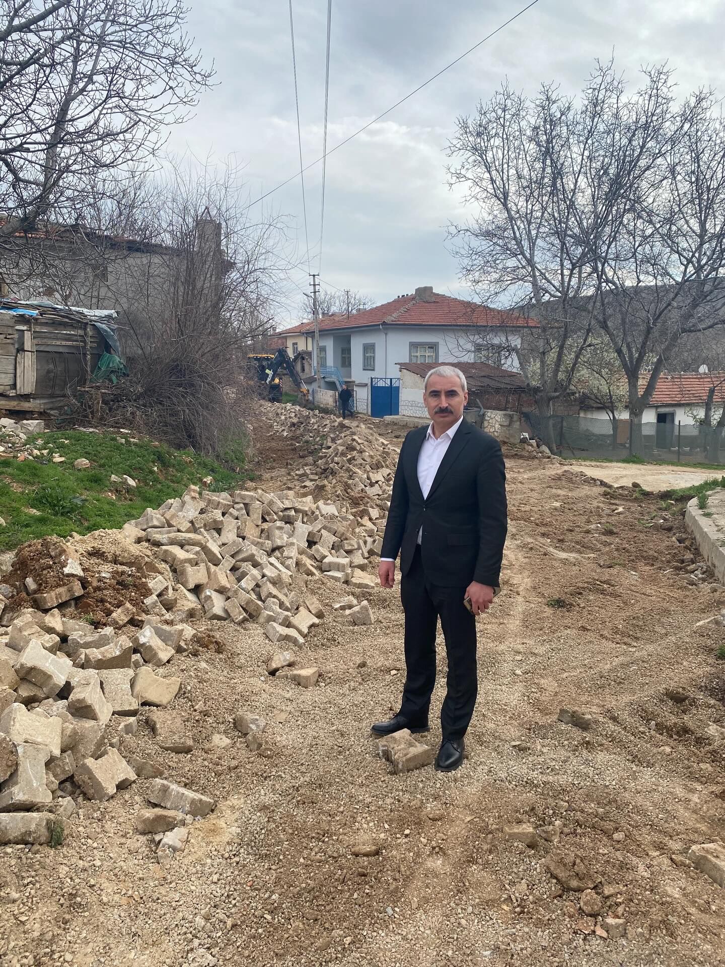 Kırşehir Özbağ’da Baraj Sokak Baştan Sona Yenileniyor 4