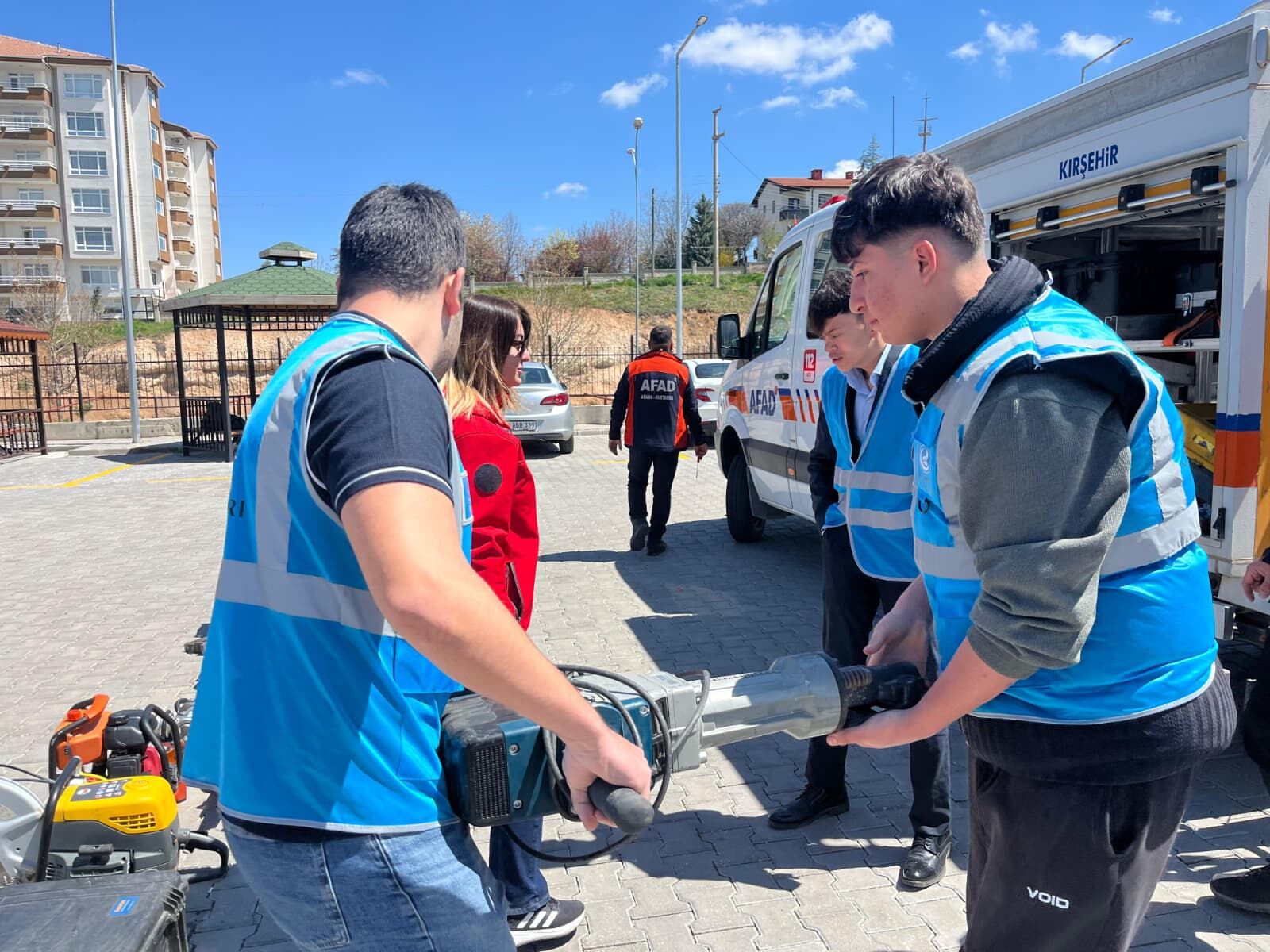 Kırşehir’de Ahihan Afet Birimi Eğitimi Başarıyla Bitirdi 4