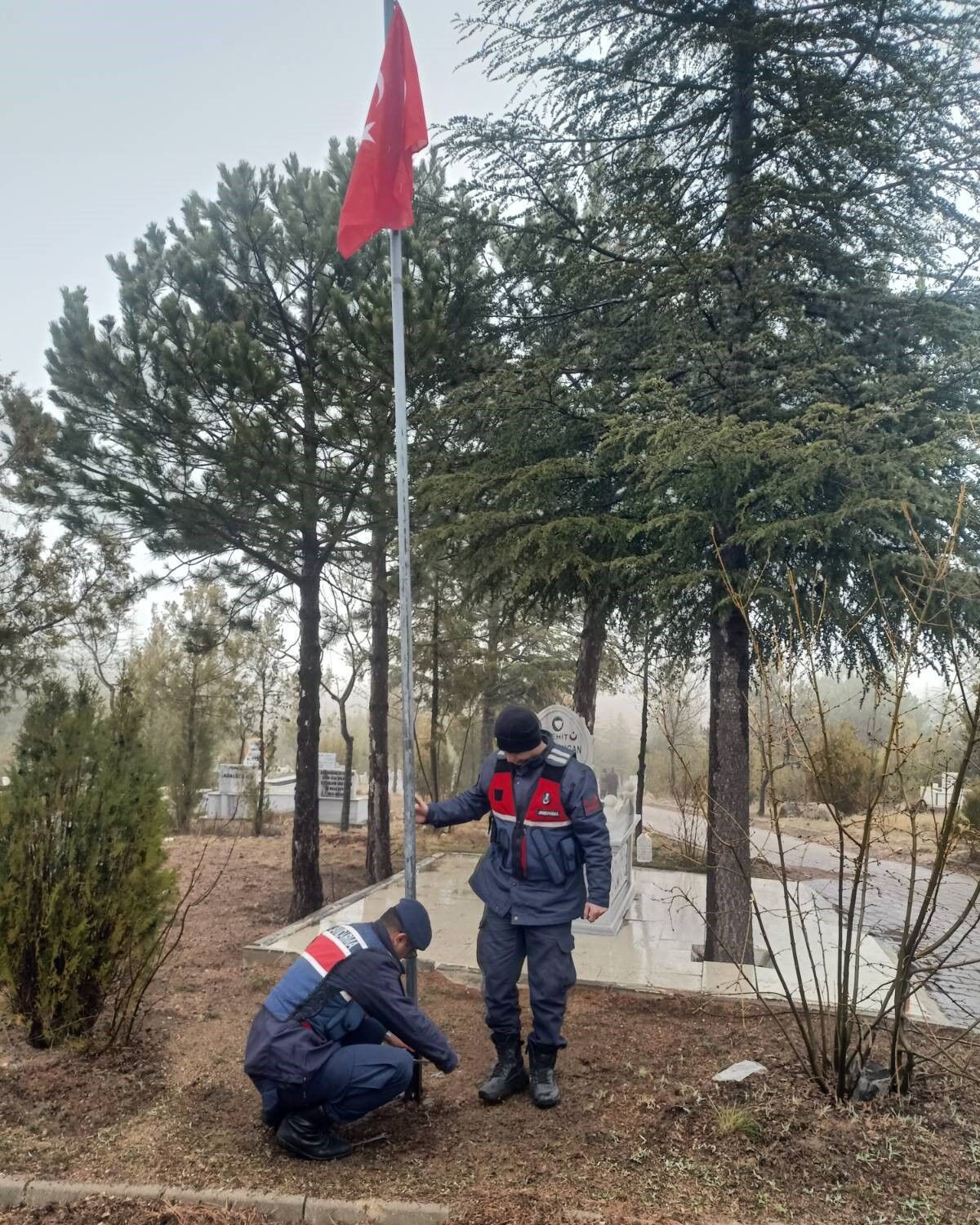 Kırşehir’de Şehit Kabirleri Bir An Bile Unutulmuyor 3