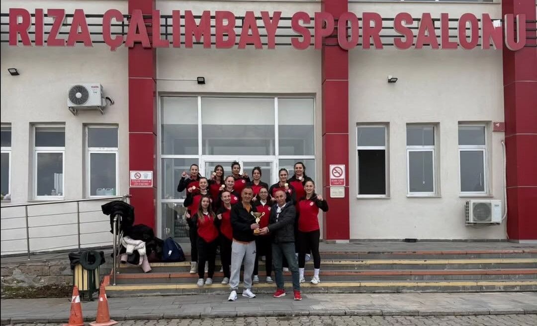 Kırşehir’in Sultanları Bölge Şampiyonu (1)