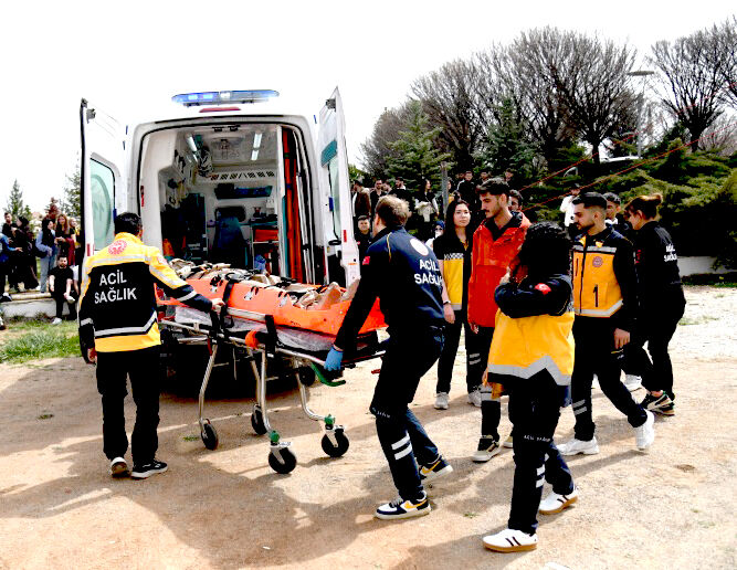 Nefes Kesen Deprem Ve Yangın Hazırlığı (8)