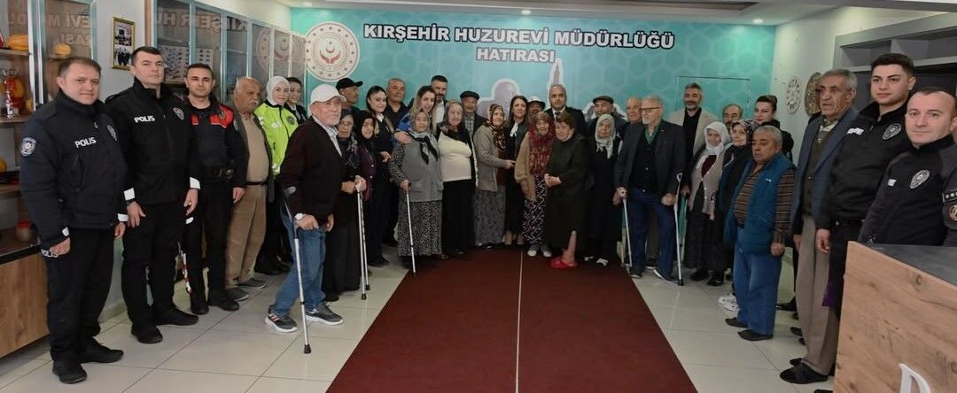 Polis Teşkilatı Huzurevi Sakinleriyle Buluştu (8)