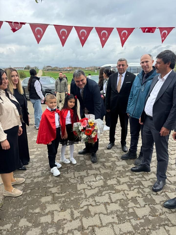 Sıdıklı’da 23 Nisan Şöleni 3