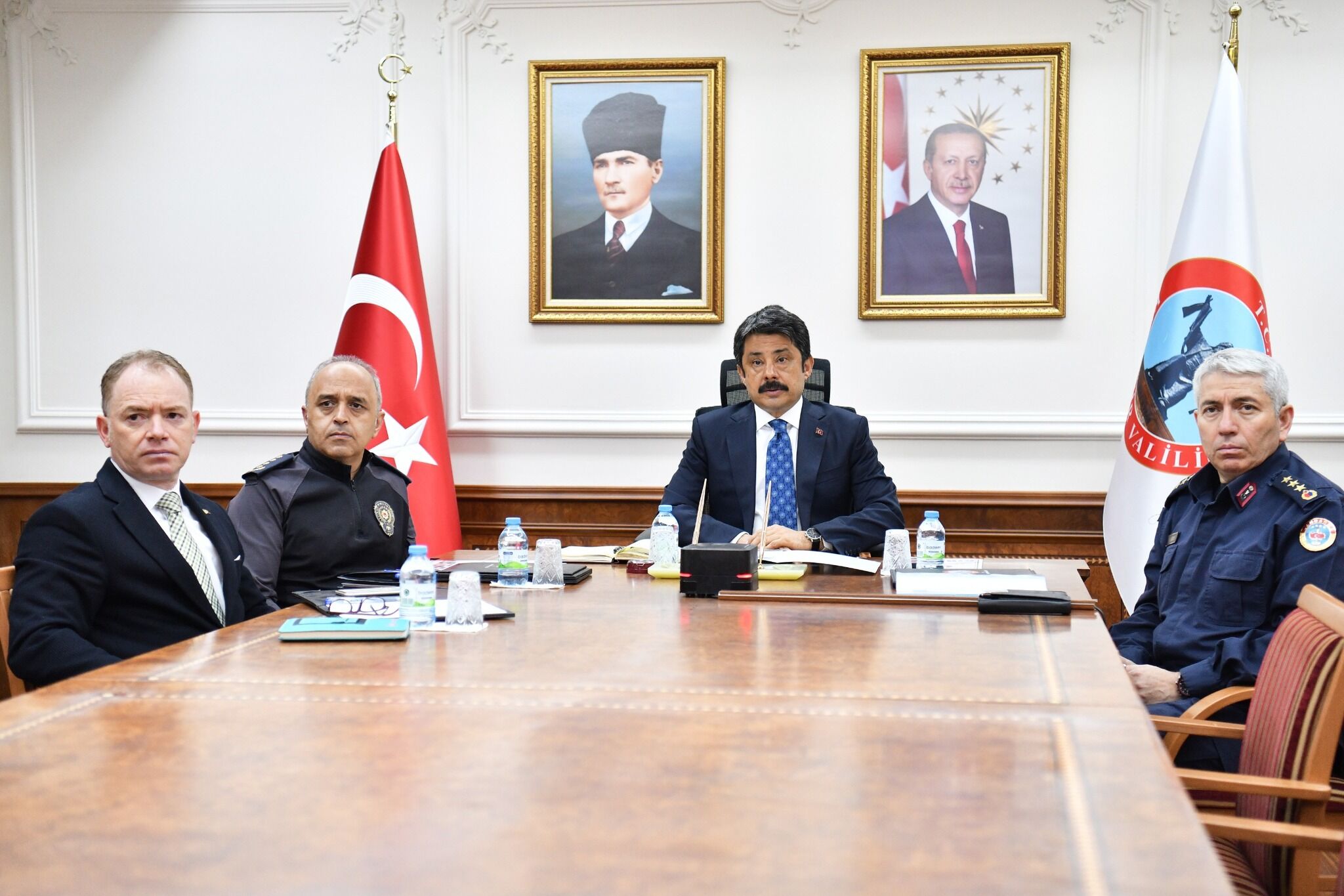 Vali Demiryürek Okul Güvenliği Zirvesine Katıldı