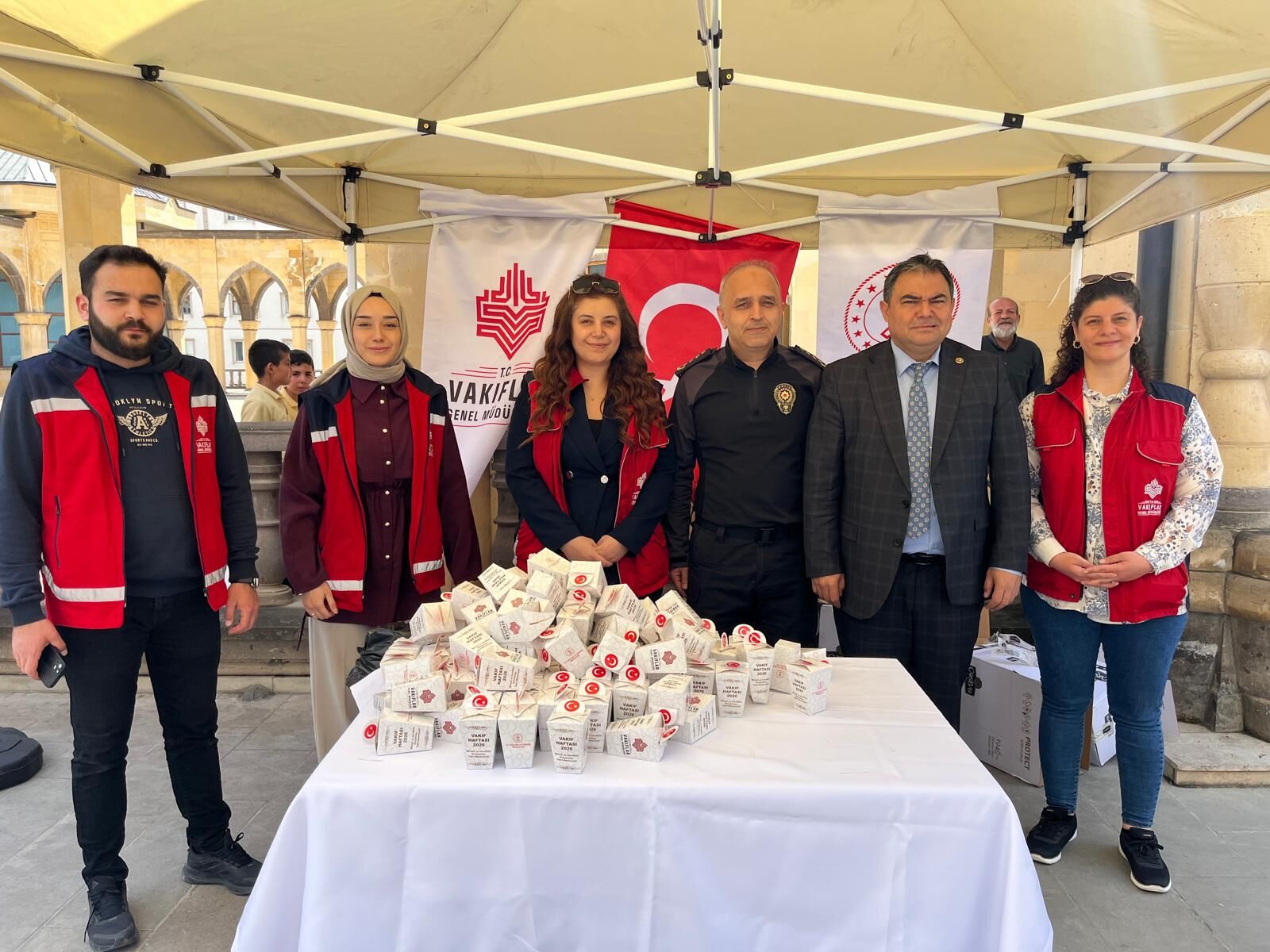 Adc2858F 2F3C 400C 93Fa 561D16F00C23