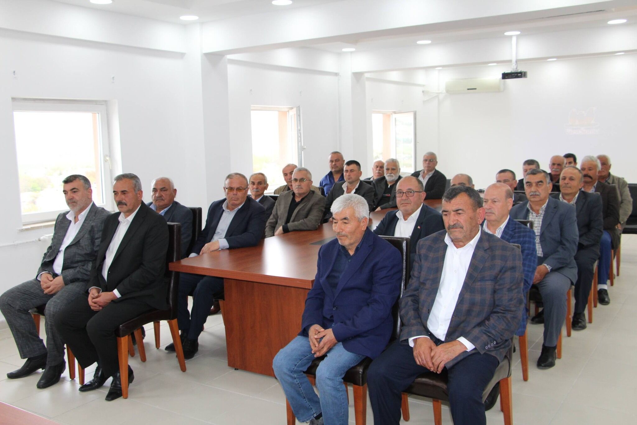 Akpınar’da Köy Hizmetleri Toplantısı Yapıldı 2