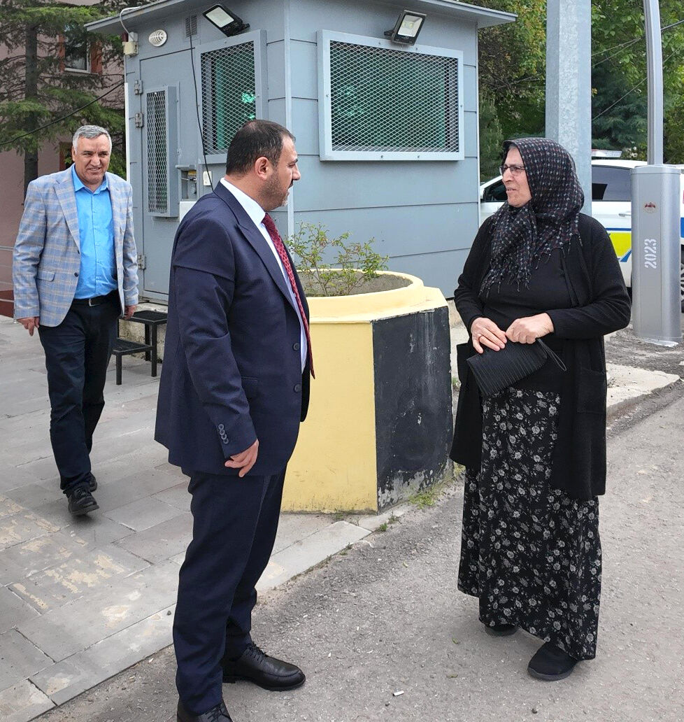 Başkan Hakanoğlu Personeli Yalnız Bırakmadı (3)