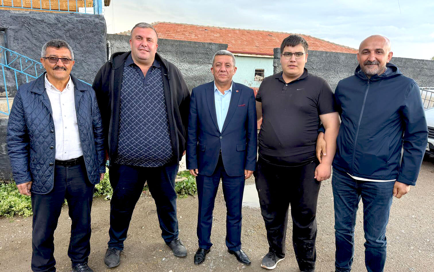 Başkan Toprak Sahaya Indi (2)