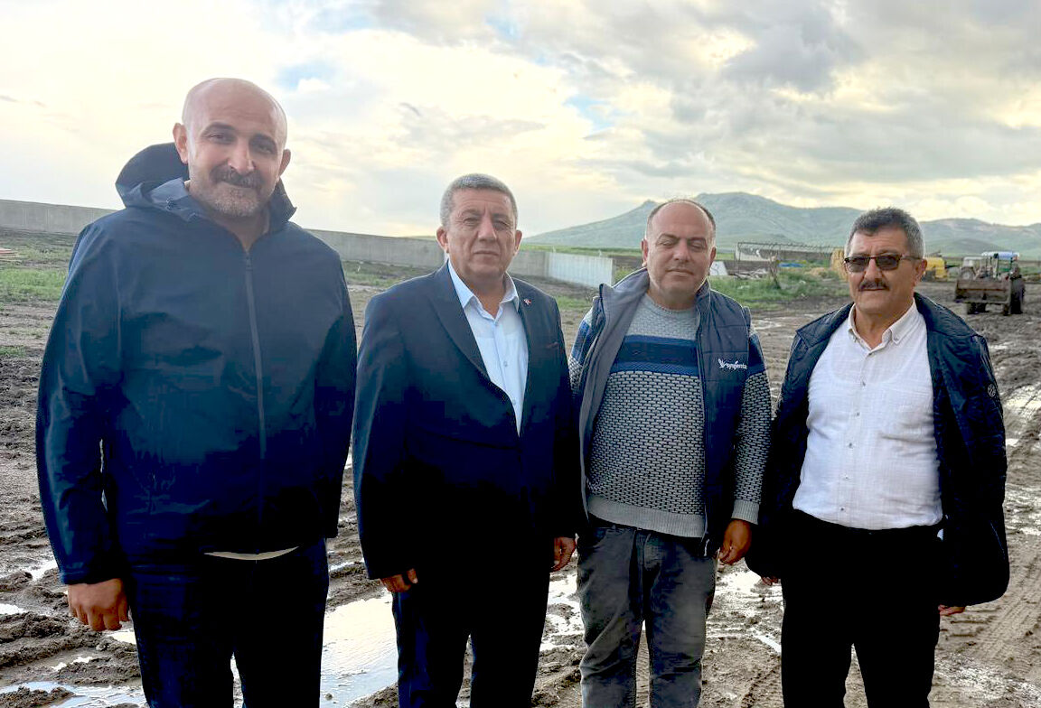 Başkan Toprak Sahaya Indi (5)