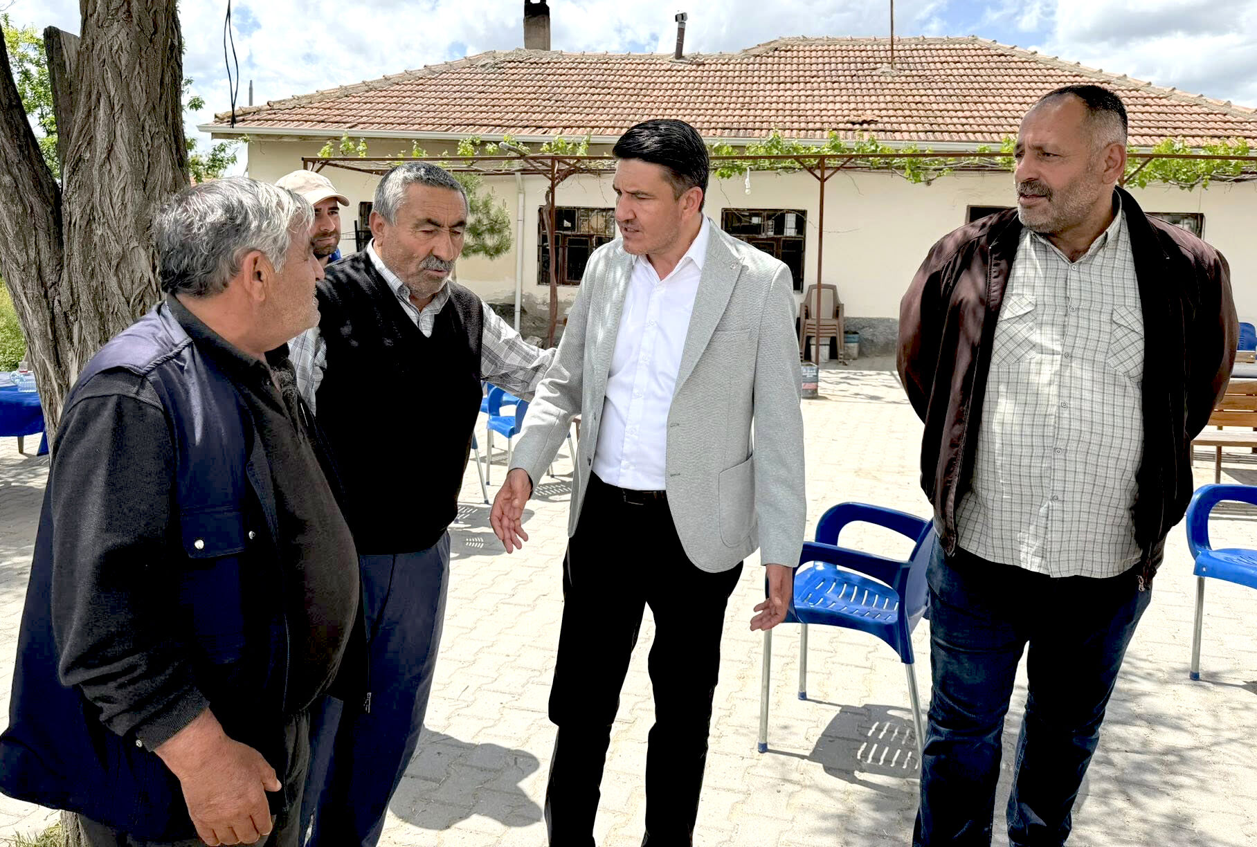 Değirmenkaşı Köyü’nde Yatırım Ve Hizmet Toplantısı (1)