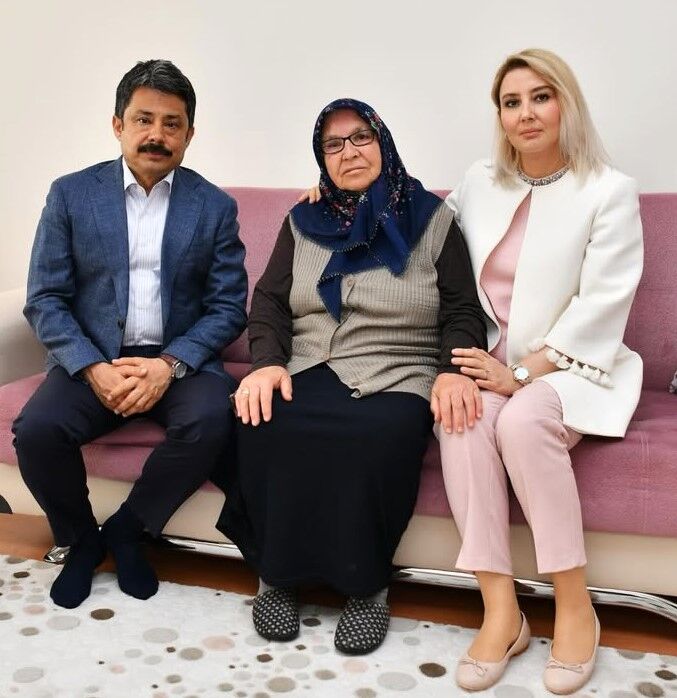 Demiryürek’ten Şehit Ailelerine Anneler Günü Vefası (3)