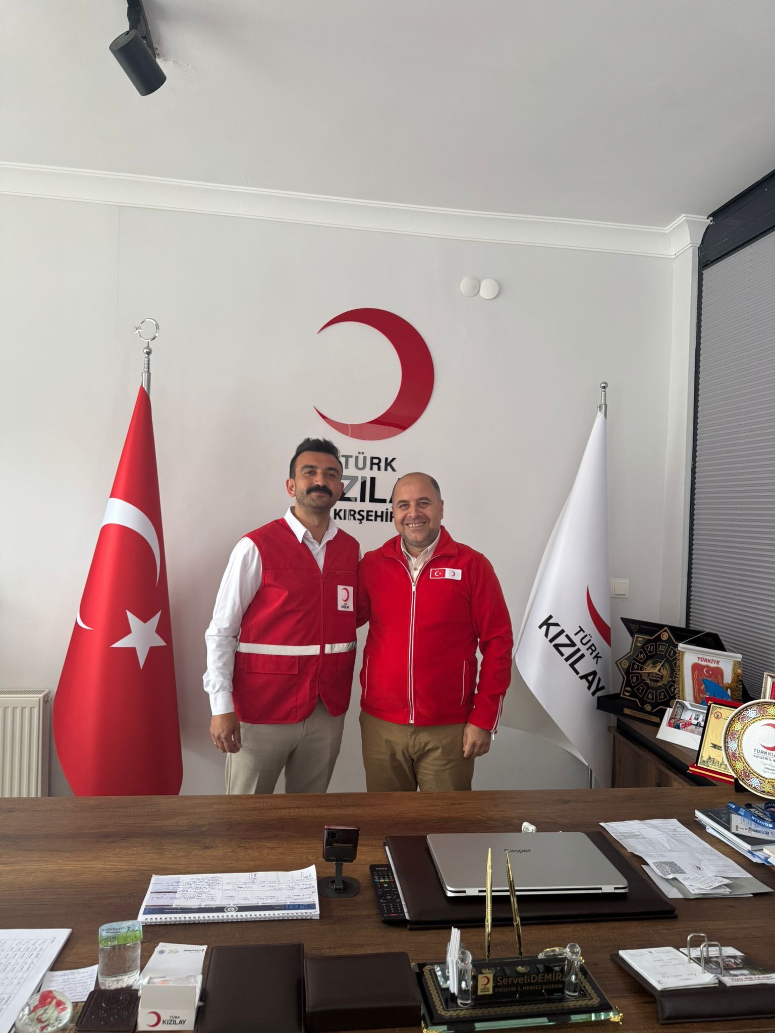 Genç Kızılay’da Bayrak Değişimi