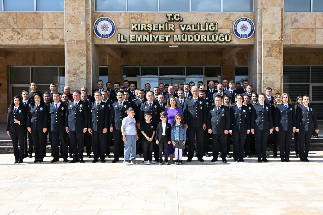 İl Emniyet Müdürümüz Sayın Dr. @Mesutgorucuresmi Ve Kıymetli Eşi Sayın Suna Görücü Hanımefendini