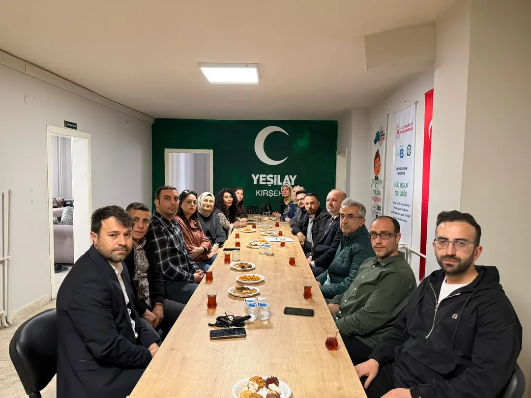 Kırşehir Ahi Evran Üniversitesi Personel Daire Başkanı Sayın Mehmet Aksoy, Şube Müdürleri Ve Be (1)
