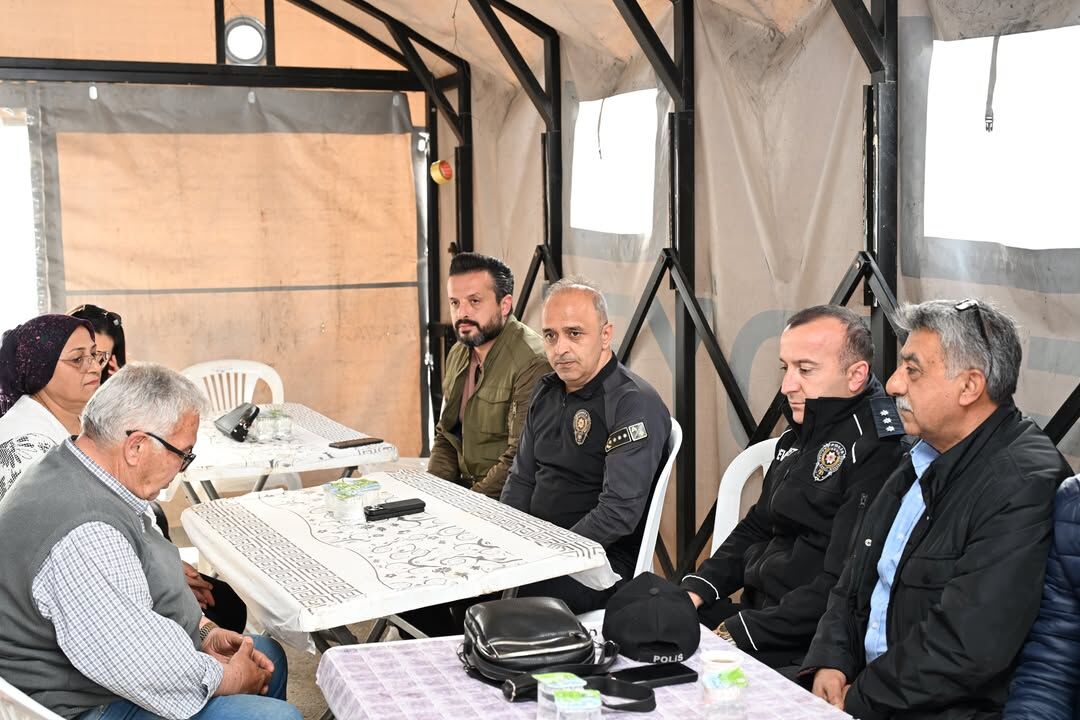 Kırşehir Emniyet Müdürü Görücü, Şehit Ailesini Yalnız Bırakmadı (1)