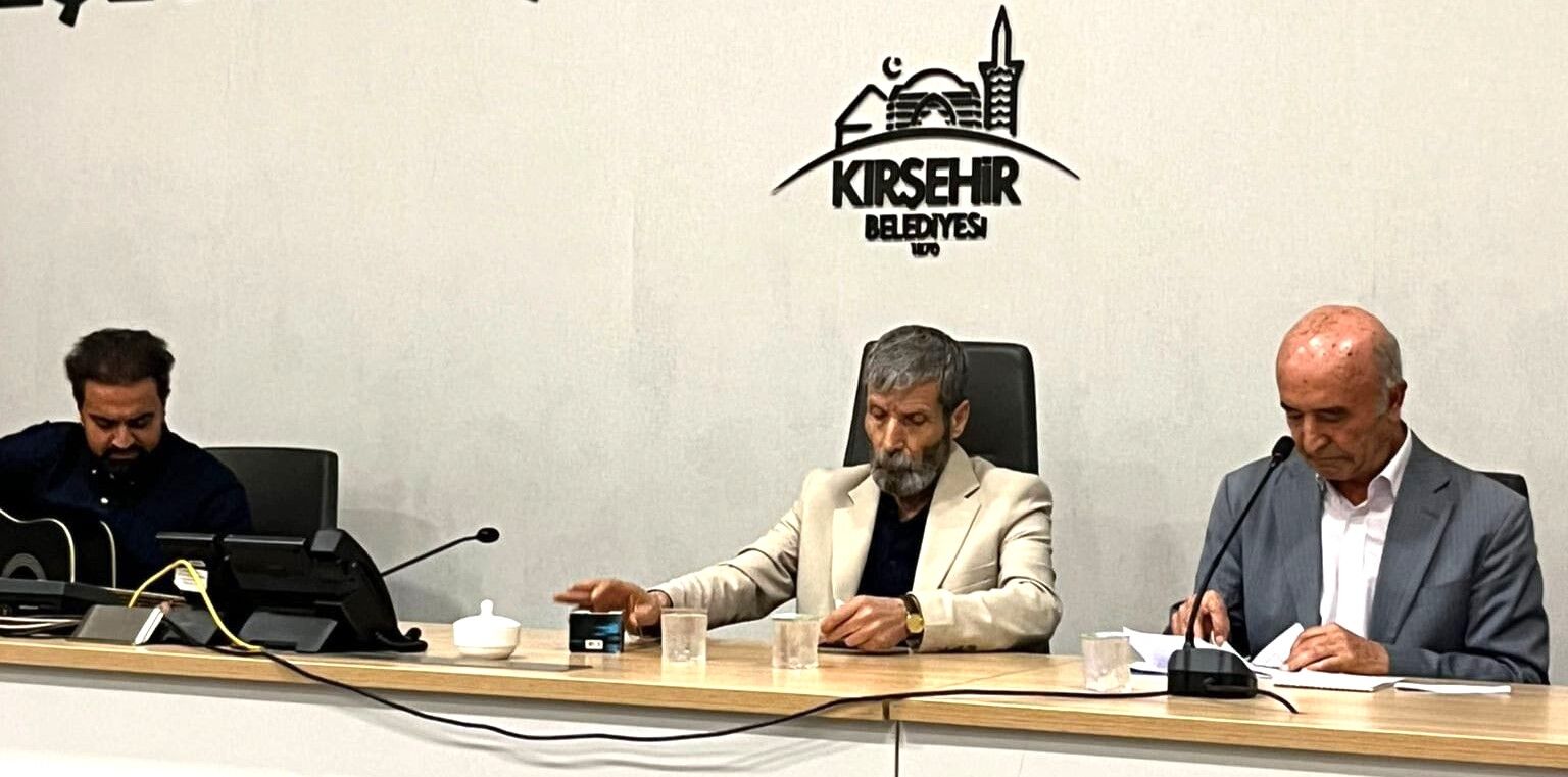 Kırşehir Okuyorum Topluluğu Bu Kez ‘Devlet Ana’yı Konuştu (2)