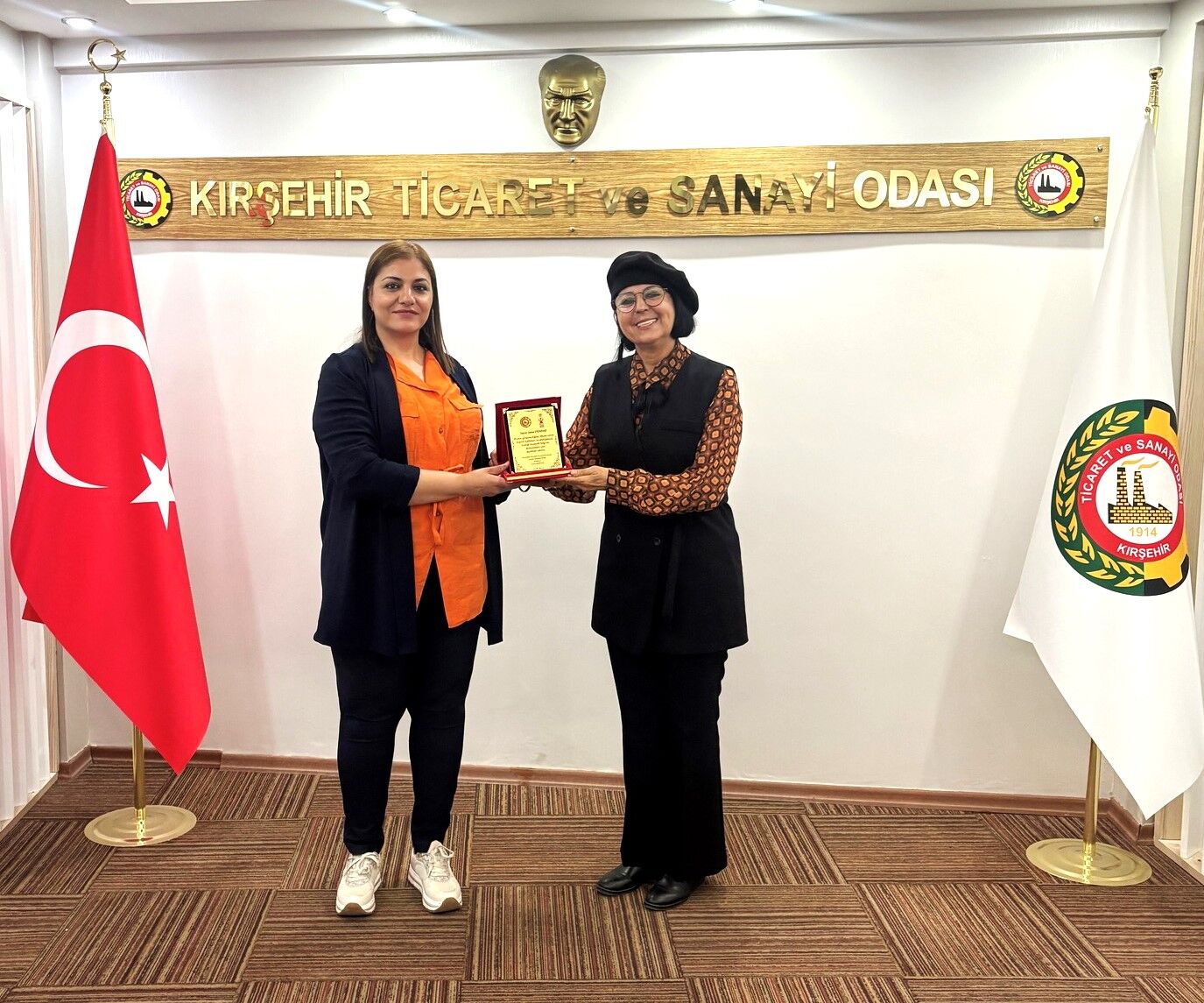 Kırşehir’de ‘Bir Kadının Çabası, Bir Toplumun Değişimi’ Söyleşisi Ilgi Gördü (2)