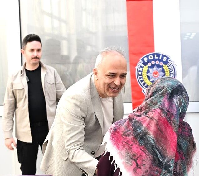 Kırşehir’de Emniyet Teşkilatı, Şehit Anneleri Onurlandırıldı (5)