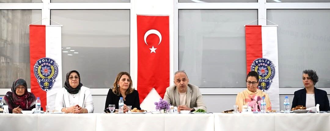 Kırşehir’de Emniyet Teşkilatı, Şehit Anneleri Onurlandırıldı (7)