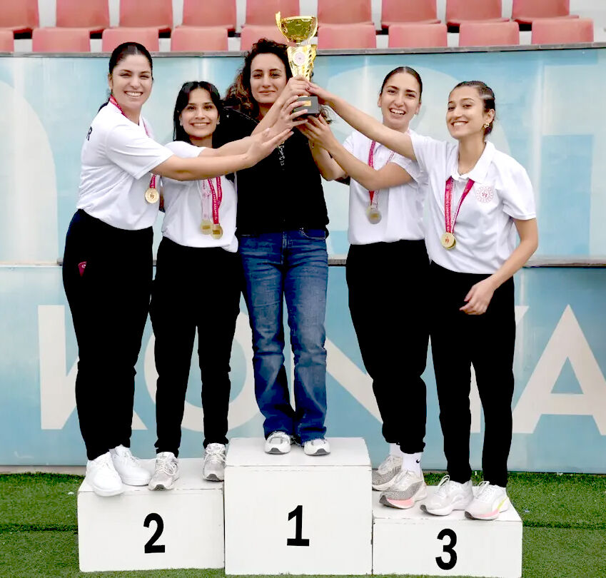 Kırşehir’in Altın Kızları Türkiye’yi Salladı (1)