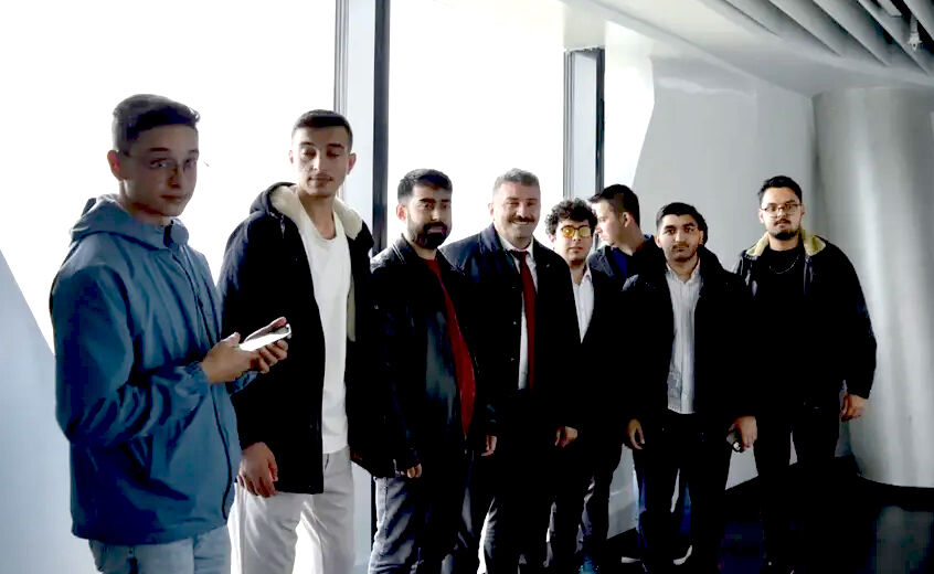 Kırşehirli Gençler Beylerbeyi Sarayı Ve Çamlıca’da Tarihle Buluştu (2)