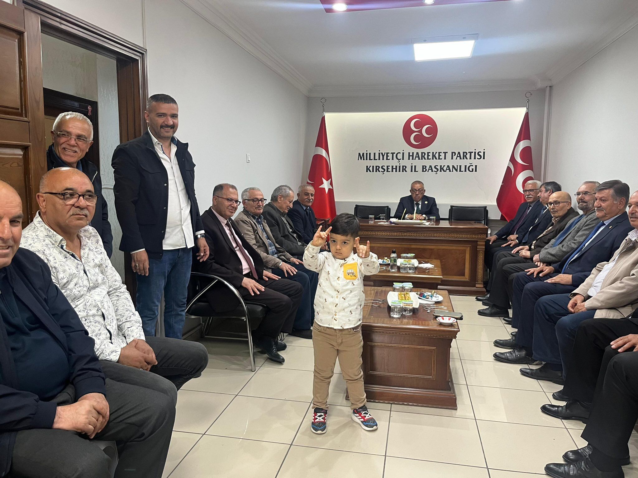 Mhp Kırşehir Teşkilatı Bayramda Tek Yürek Oldu 5