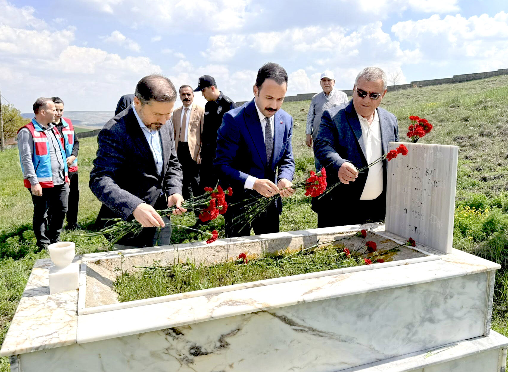 Neşet Ertaş’ın Annesine Vefa (6)