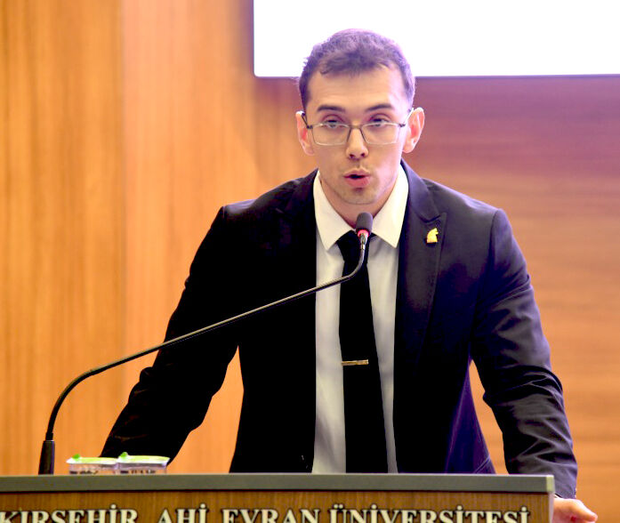 Tıp Dünyasının Kalbi Kırşehir’de Atıyor (10)