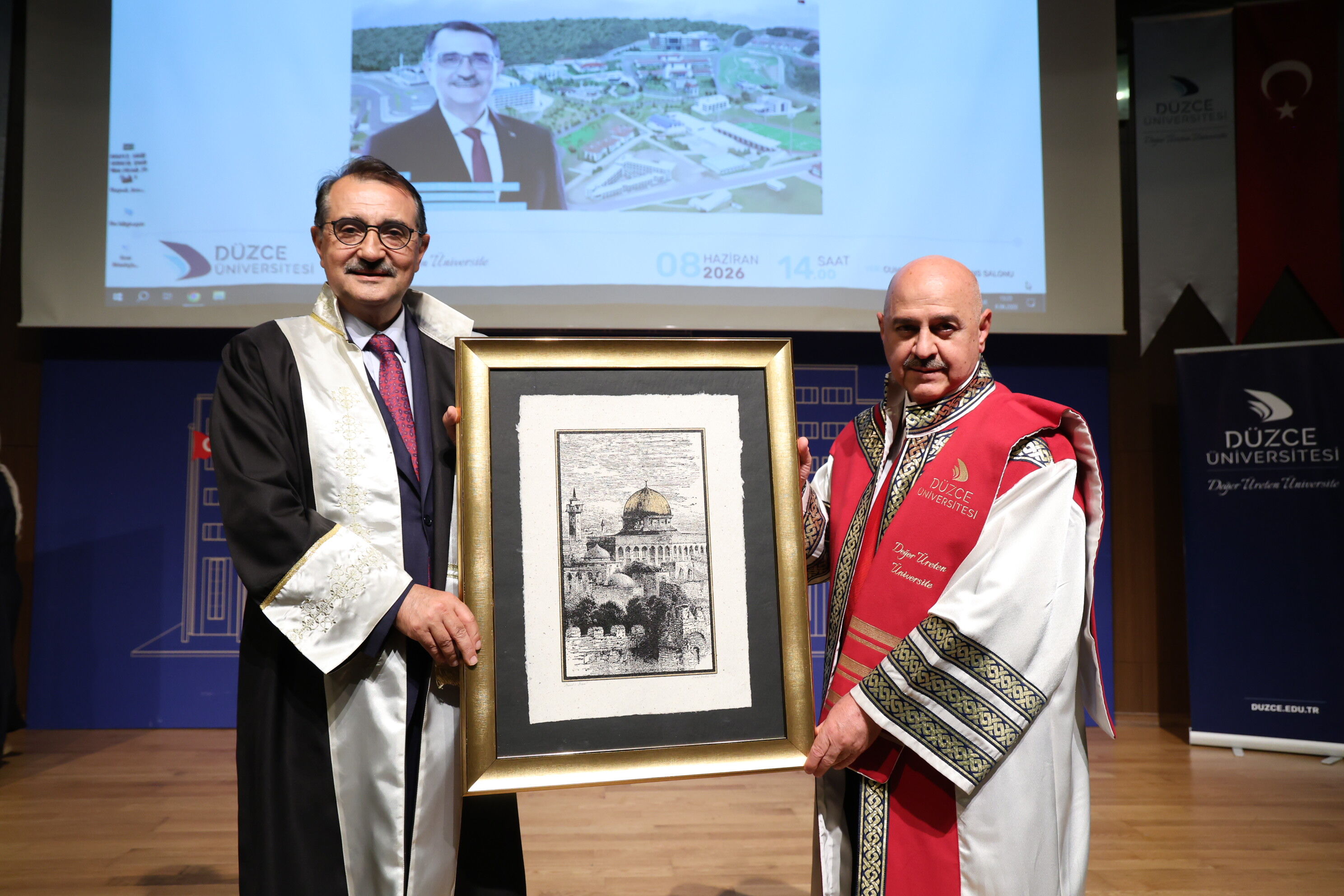 Eski Enerji Bakanı Fatih Dönmez'e Fahri Doktora Unvanı (1)
