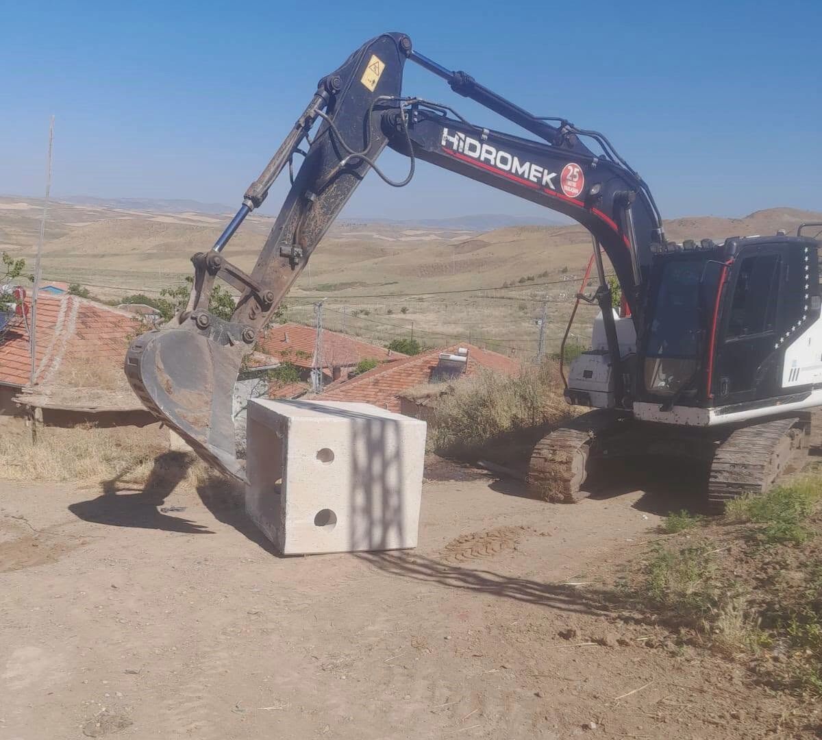 İçme Suyu Şebekesi Kolektör Sisteme Dönüştürülüyor (2)