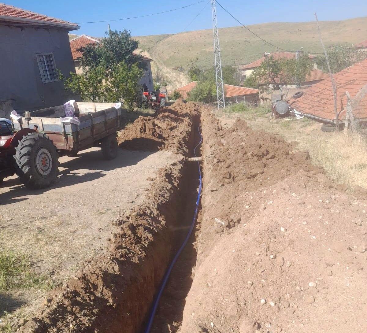 İçme Suyu Şebekesi Kolektör Sisteme Dönüştürülüyor (4)