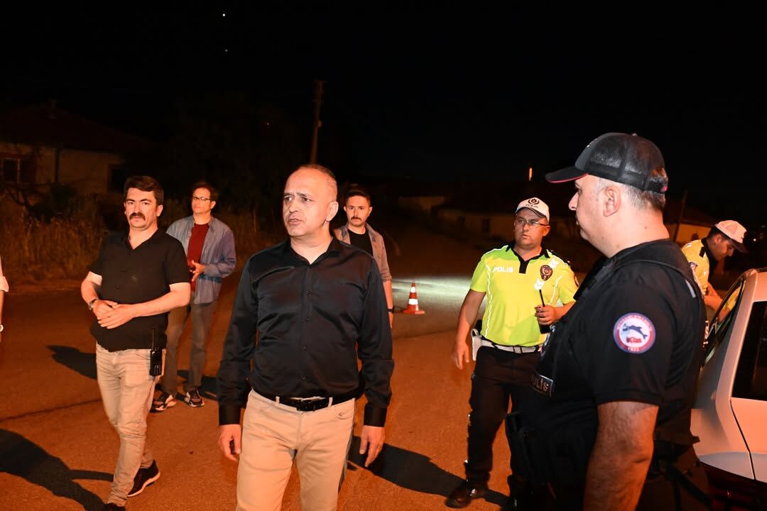 İl Emniyet Müdürümüz Sayın Dr. @Mesutgorucuresmi, Kuşdili Mahallesinde Yapılan Uygulamalarda Gör (4)