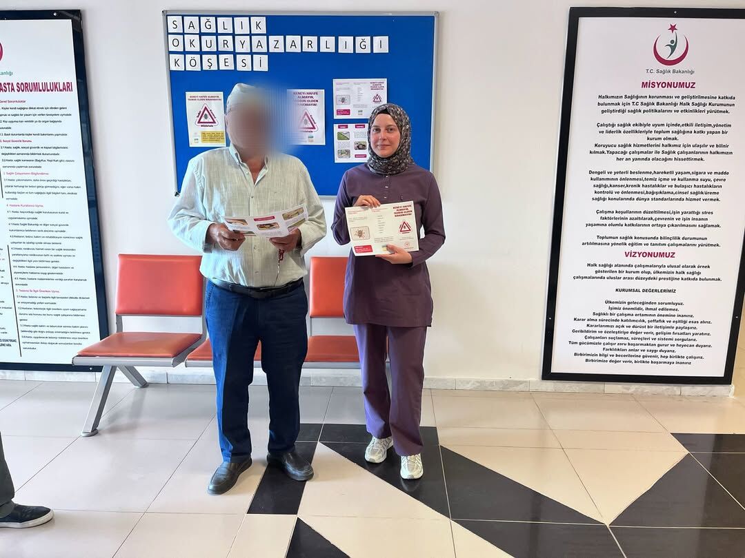 Kırım Kongo Kanamalı Ateşi (Kkka), Keneler Tarafından Taşınan Bunyaviridae Ailesine Bağlı Nairov (3)
