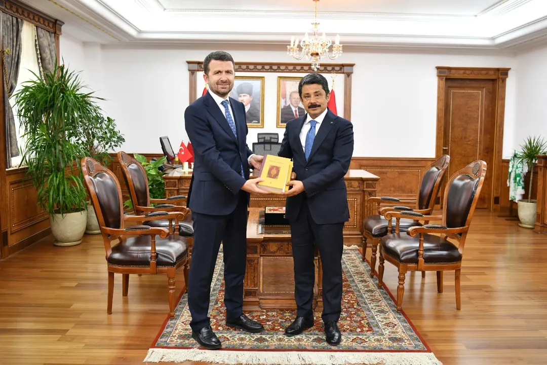 Kırşehir Dijital Medya Çalıştayına Katılmak Üzere Şehrimizde Bulunan Basın İlan Kurumu Genel M (1)
