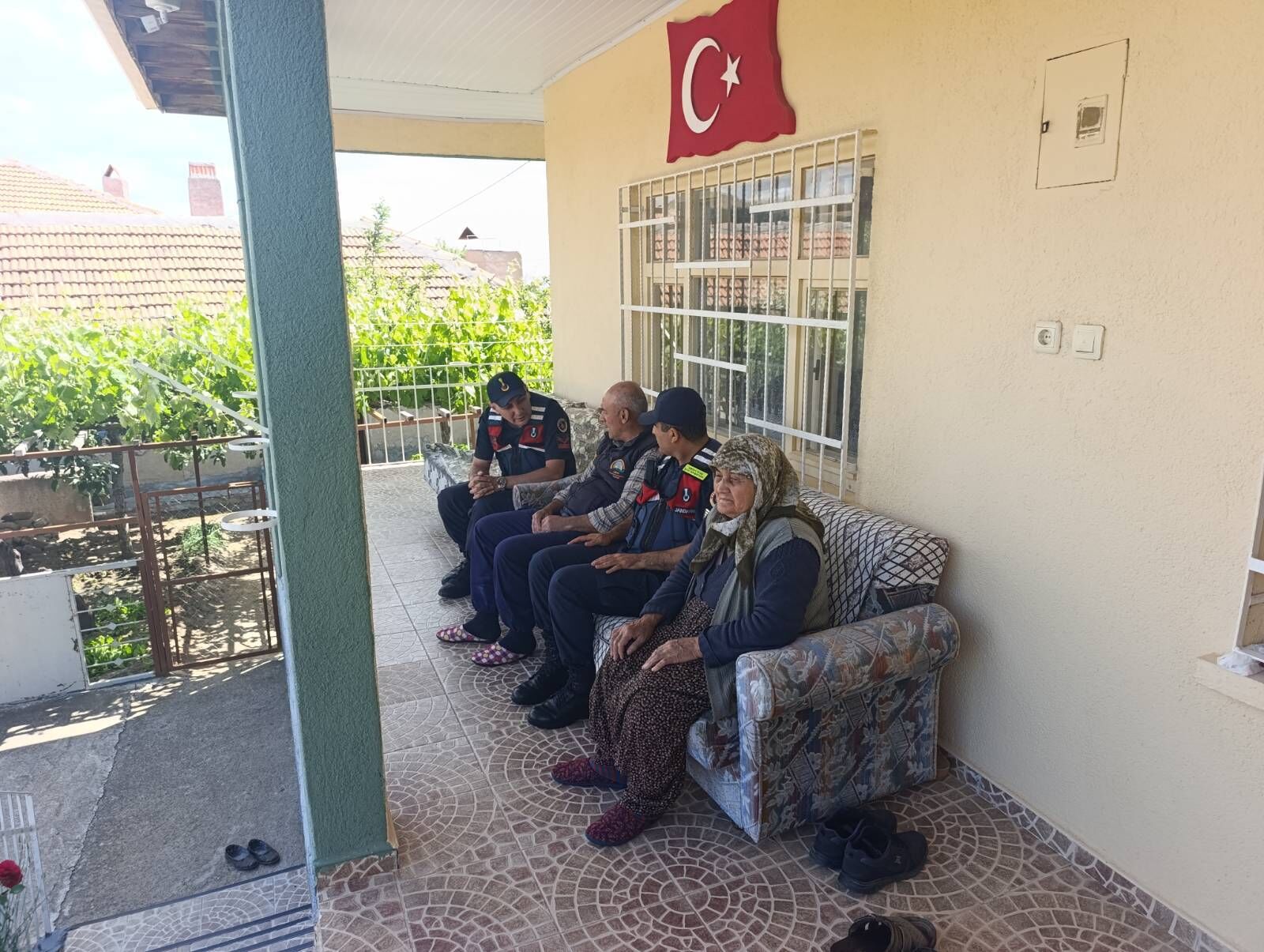 Kırşehir Jandarması Şehit Babalarını Ve Gazileri Unutmadı