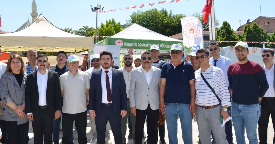 Kırşehir’de Çevre Için Tek Yürek (1)
