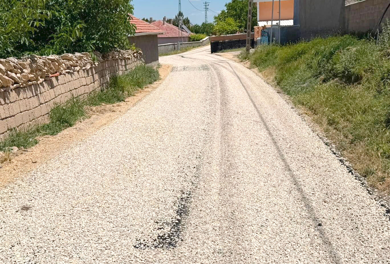 Kırşehir’de Köy Yollarına Asfalt Hamlesi (4)
