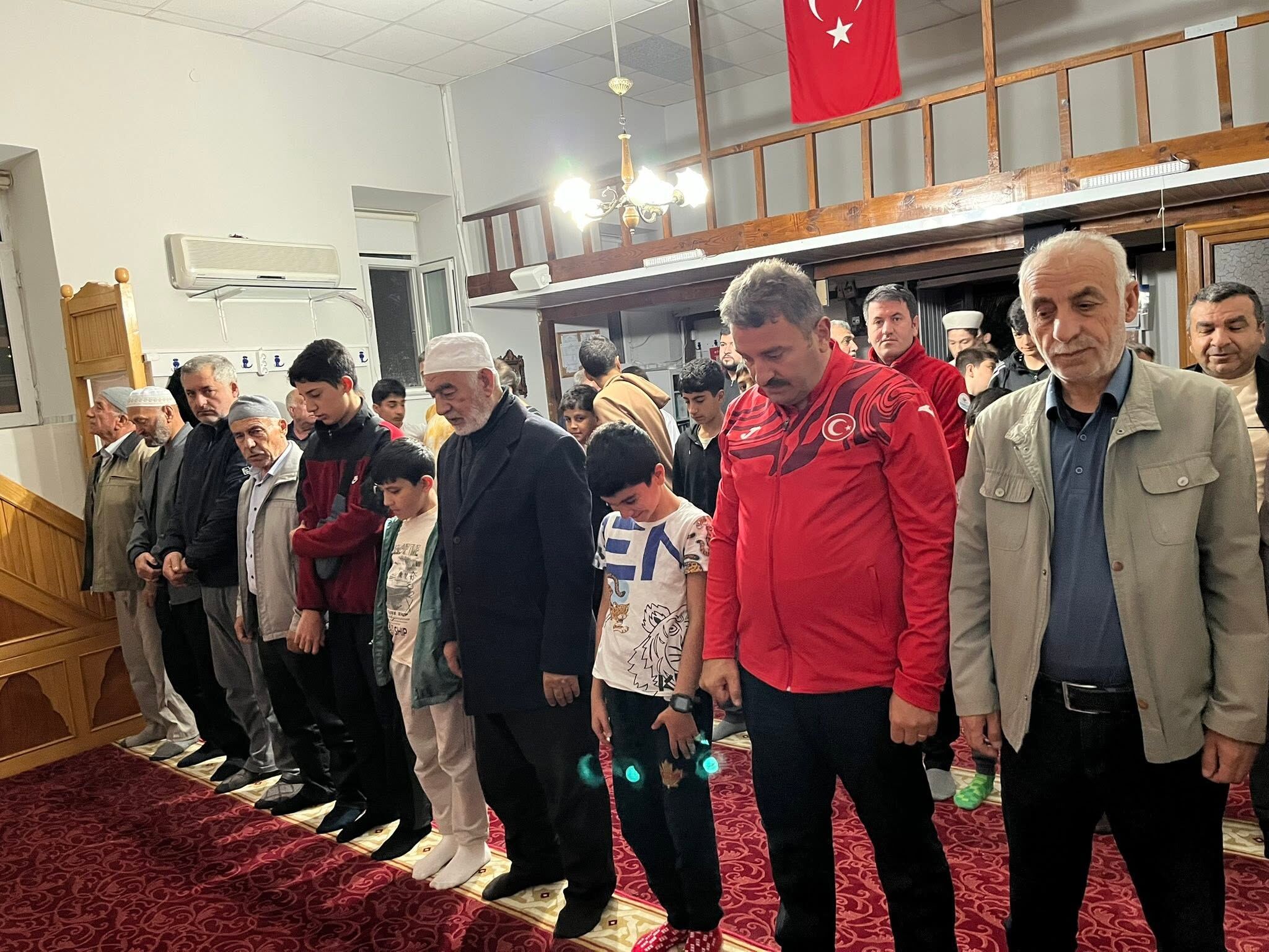 Kırşehir’de Milli Maç Öncesi Sabah Namazı Programı Düzenlendi