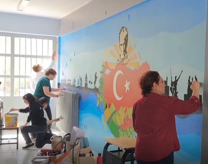 Kırşehir’de Okul Duvarları Sanatla Hayat Buldu (5)