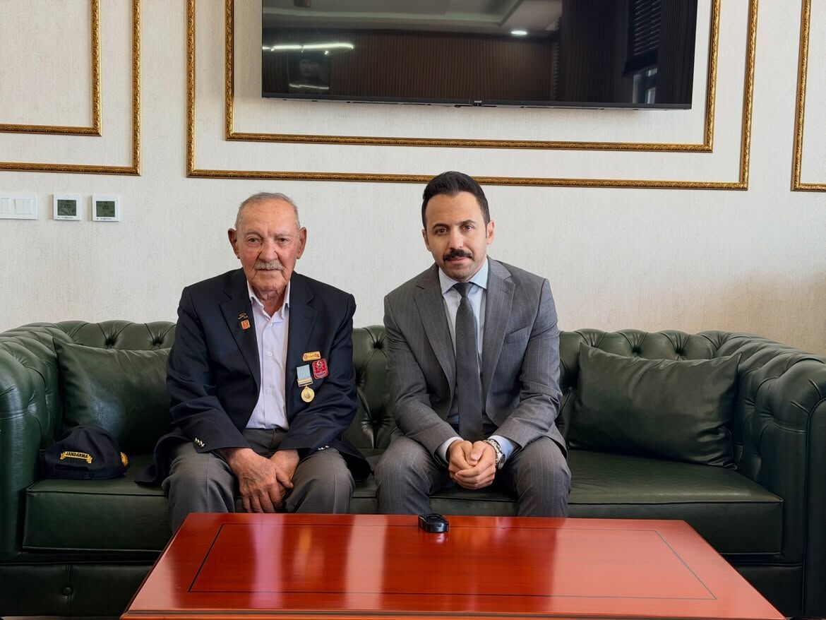 Kore Gazimiz Kıymetli Haydar Erduran Amcamız Kaymakamımız Sayın Durdu Yavuz Öğüt’ü Makamında Ziy (3)