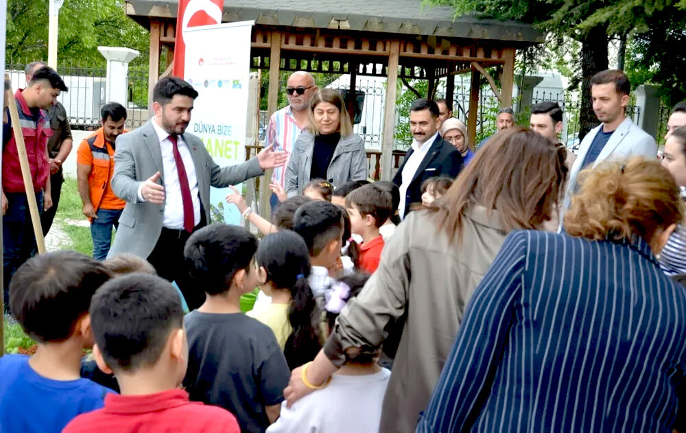Minik Eller Geleceğe Nefes Oldu (5)