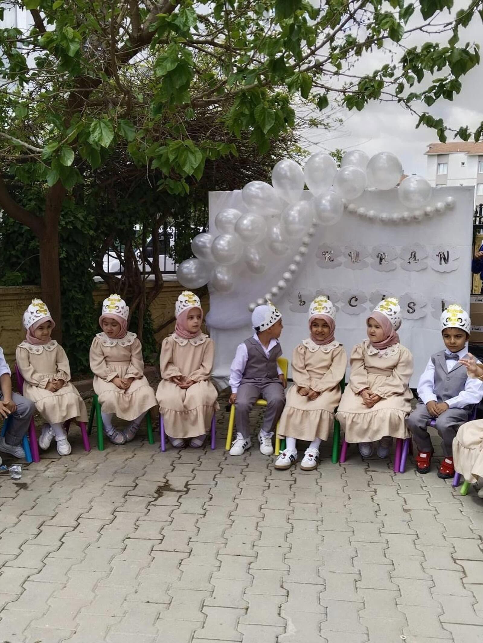Minik Öğrenciler Kırşehir’de Kur’an I Kerim’e Geçti 4