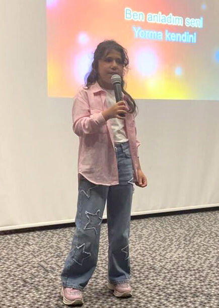 Öğrenciler Sahneye Çıktı, Veliler Coştu (1)
