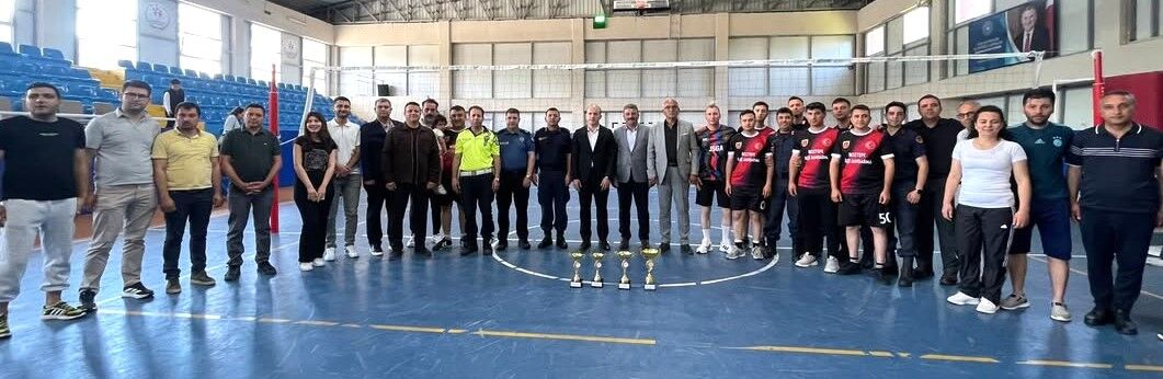 Smaçlar Konuştu, Parke Alev Aldı (5)