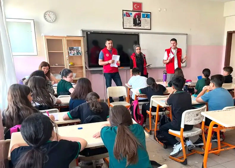 Ücretsiz Gençlik Kampları Için Tanıtım Seferberliği (6)